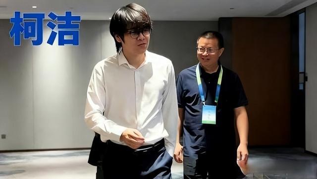 巴西队官宣换人!4000万边卫无缘世界杯+1位置告急,曼联新援顶替