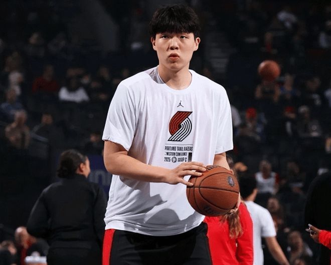 迪班萨:本场发挥还行 能打篮球就很好了