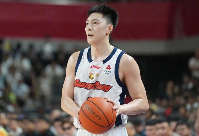 榜眼及第！太原理工大学男篮队员曹芷豪正式开启职业篮球新征程
