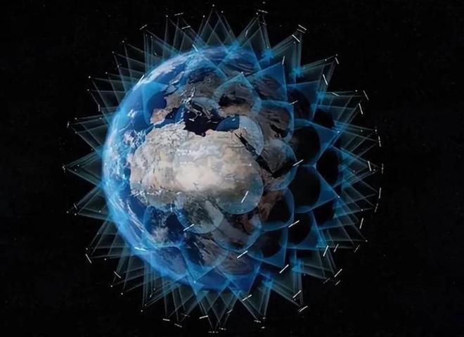 女明星年轻漂亮，老了不一定好看，有人面目全非，像老妖怪