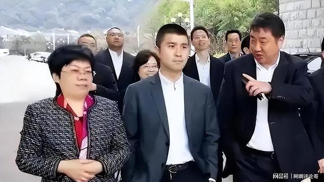 佛爷火力全开！短短3天：皇马确认3笔签约 再砸1.5亿买巨星