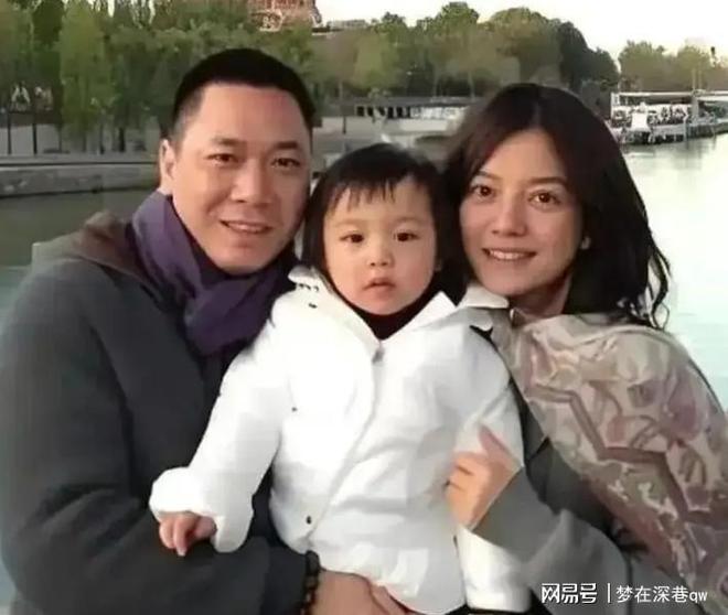 5场只踢1分钟,段刘愚选错路了,刘建业帮泰山练出岳瑞杰,明年再租一个