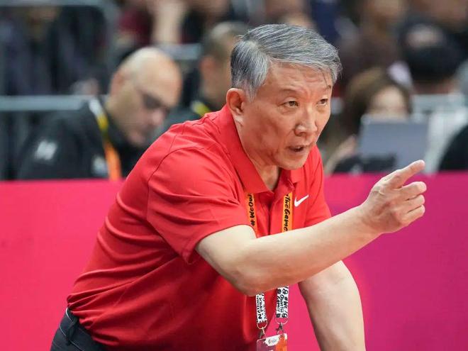 有惊无险收获开门红 郑钦文晋级WTA巴特洪堡站第二轮