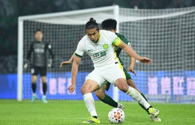 今夏外援第二签!媒体人:辽篮小外援基本敲定凯勒·爱德华兹