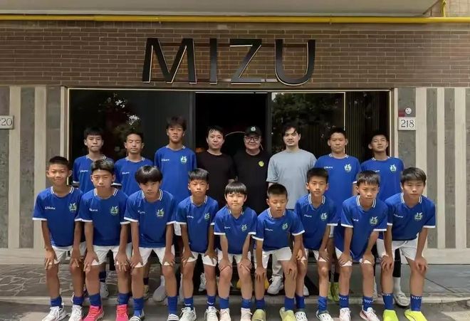轰26+6!中国女篮24岁1米83王牌留洋闪耀:宫鲁鸣爱将提前归来