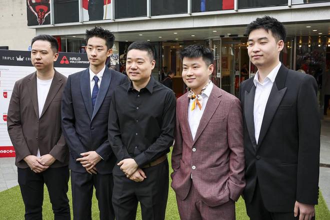尼克斯官宣签回新秀迪亚瓦拉