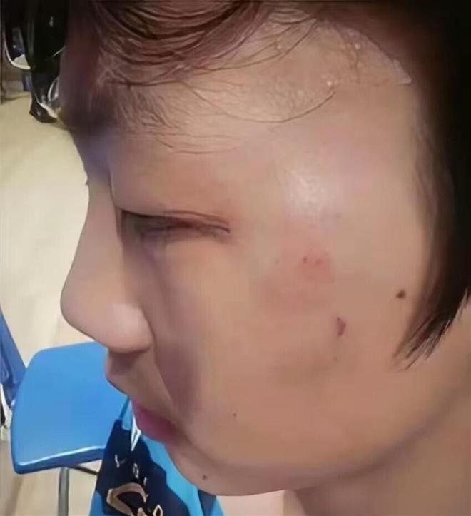 与西班牙豪门分道扬镳,前湖人中锋接下来到底路在何方?