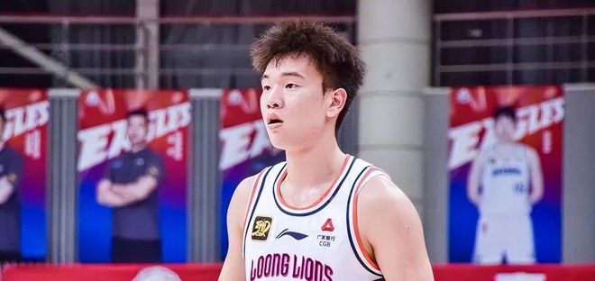 马刺2度击倒雷霆!华莱士放话:我们必须复仇反击
