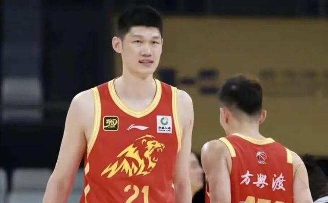 创历史首次！3位中国裁判同场执法世界杯 马宁周飞傅明搭档