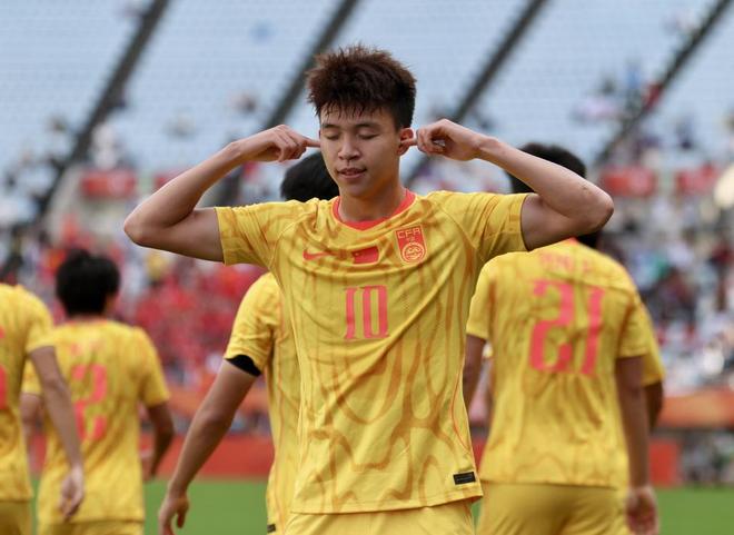 年薪230万！曝阿根廷主帅将续约，征战2030世界杯，届时梅西43岁