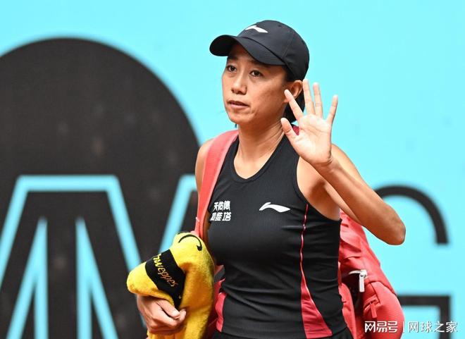 尼克斯夺冠湖人最尴尬:詹姆斯留队与否不重要,东契奇难超哈登