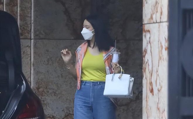 布朗尼留守湖人存变数！马农或成最大威胁：全能防守表现竞争名额